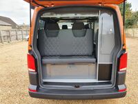 VOLKSWAGEN CAMPERVAN