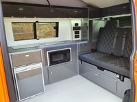 VOLKSWAGEN CAMPERVAN