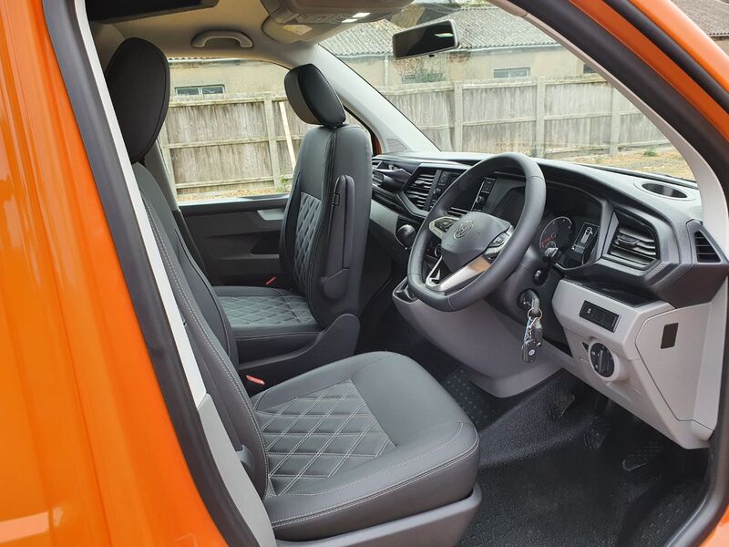 VOLKSWAGEN CAMPERVAN