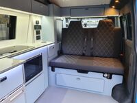 VOLKSWAGEN CAMPERVAN