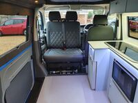 VOLKSWAGEN CAMPERVAN