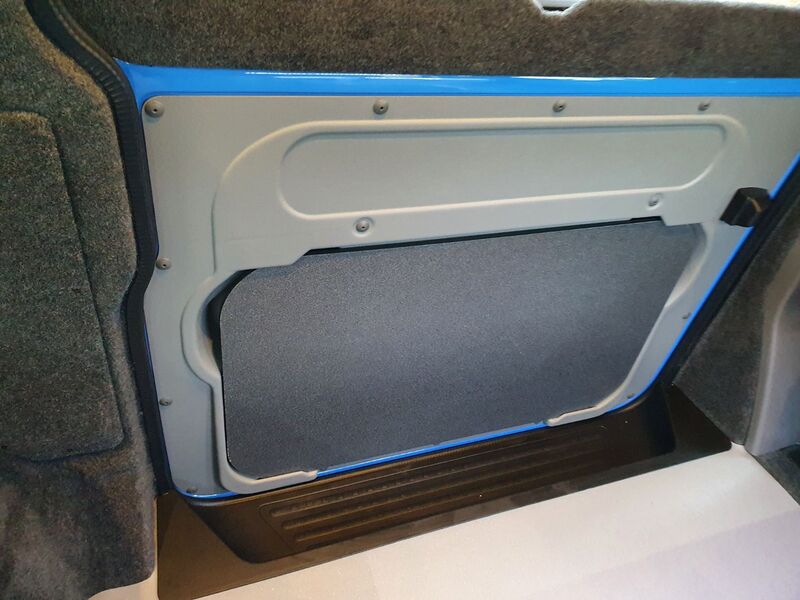 VOLKSWAGEN CAMPERVAN