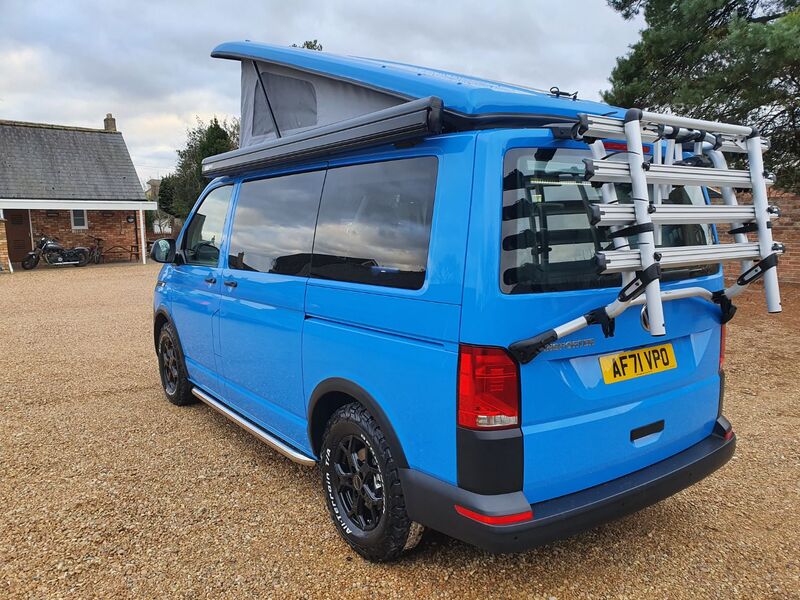 VOLKSWAGEN CAMPERVAN