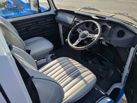 VOLKSWAGEN CAMPERVAN
