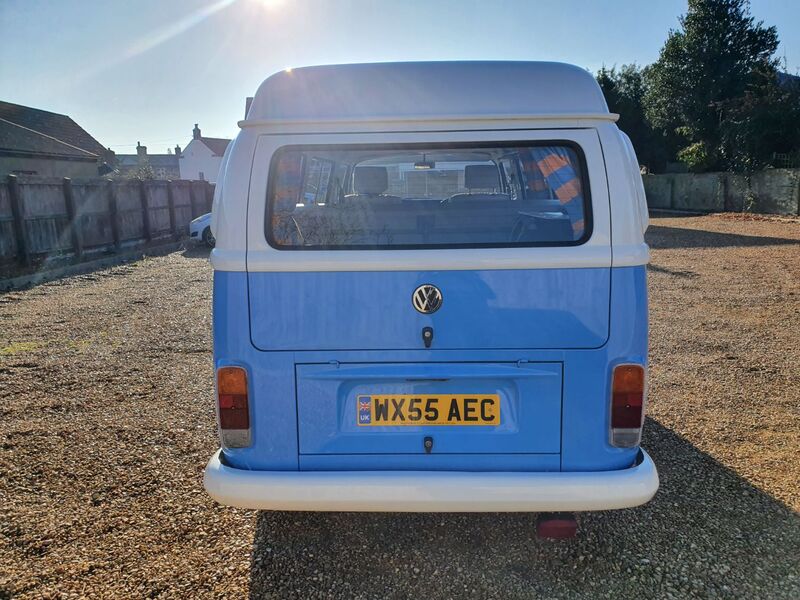 VOLKSWAGEN CAMPERVAN