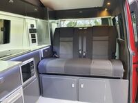 VOLKSWAGEN CAMPERVAN