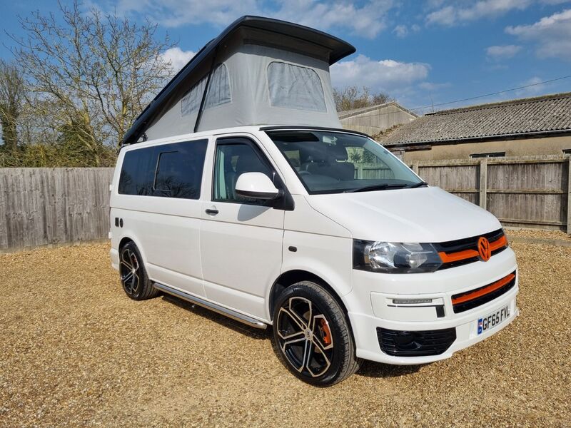 VOLKSWAGEN CAMPERVAN