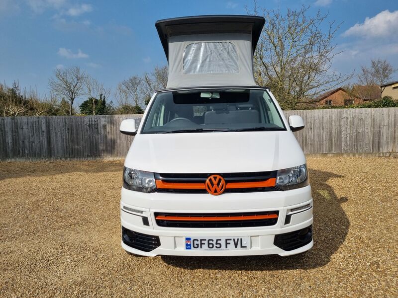 VOLKSWAGEN CAMPERVAN