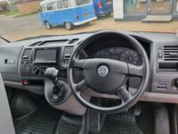 VOLKSWAGEN CAMPERVAN