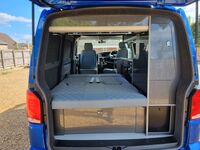VOLKSWAGEN CAMPERVAN