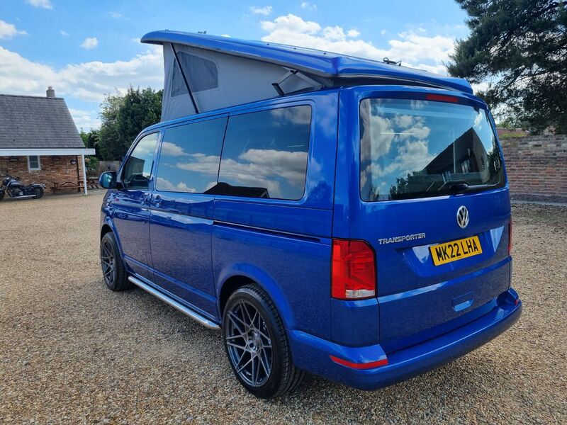 VOLKSWAGEN CAMPERVAN