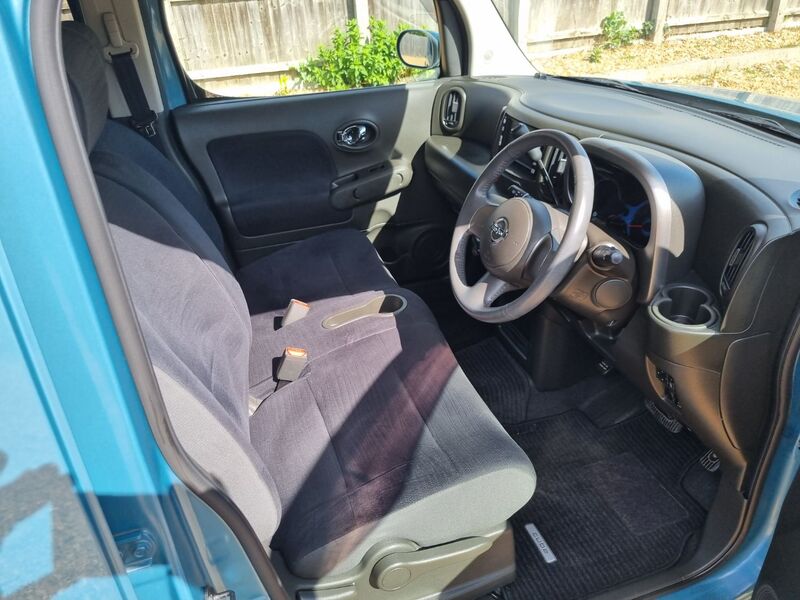 NISSAN CUBE
