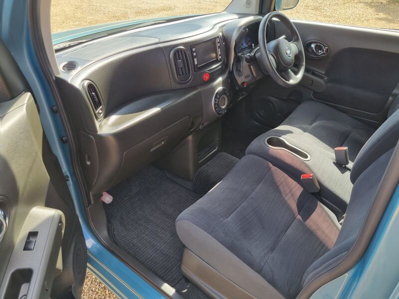 NISSAN CUBE