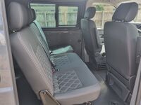 VOLKSWAGEN TRANSPORTER KOMBI