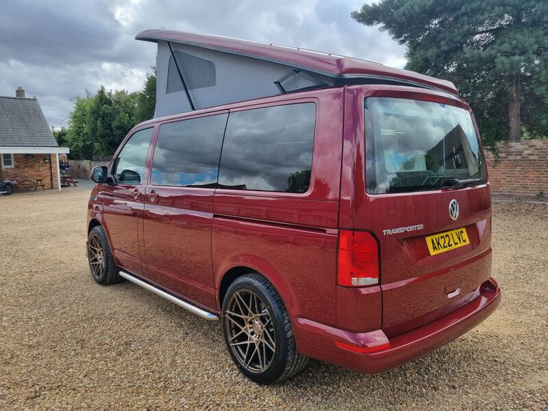 VOLKSWAGEN CAMPERVAN