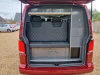 VOLKSWAGEN CAMPERVAN