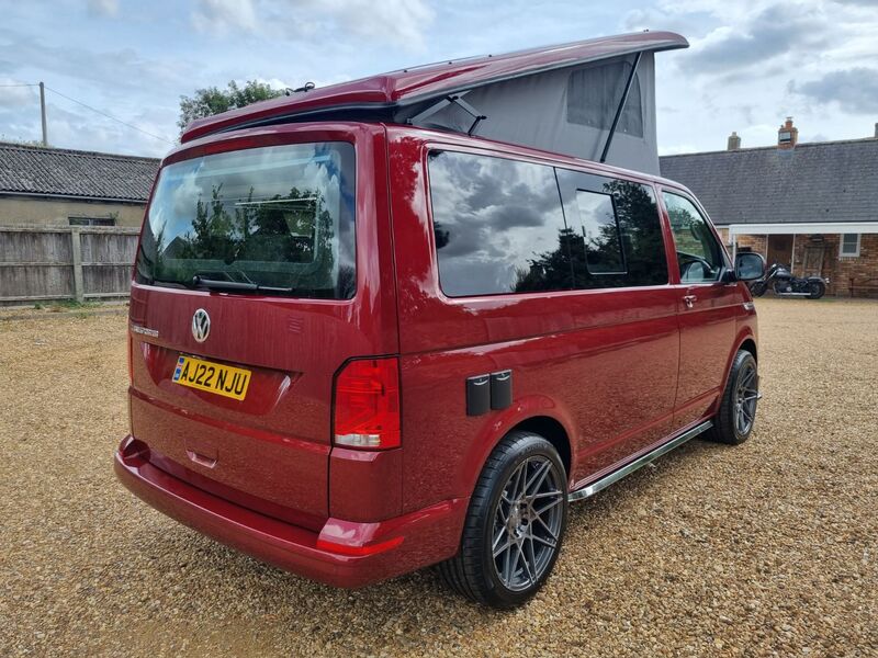 VOLKSWAGEN CAMPERVAN