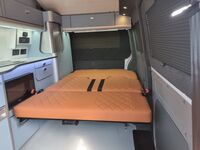VOLKSWAGEN CAMPERVAN