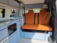 VOLKSWAGEN CAMPERVAN