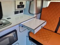VOLKSWAGEN CAMPERVAN