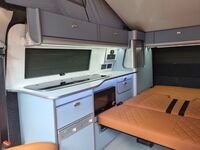 VOLKSWAGEN CAMPERVAN