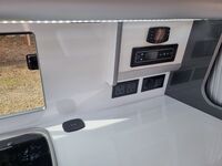 VOLKSWAGEN CAMPERVAN