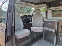 VOLKSWAGEN CAMPERVAN
