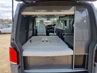 VOLKSWAGEN CAMPERVAN