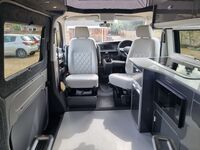 VOLKSWAGEN CAMPERVAN