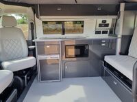 VOLKSWAGEN CAMPERVAN