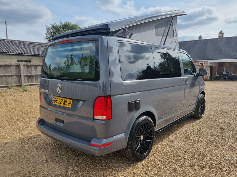VOLKSWAGEN CAMPERVAN