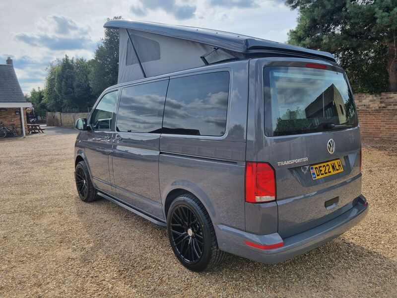 VOLKSWAGEN CAMPERVAN