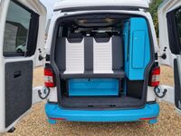 VOLKSWAGEN CAMPERVAN