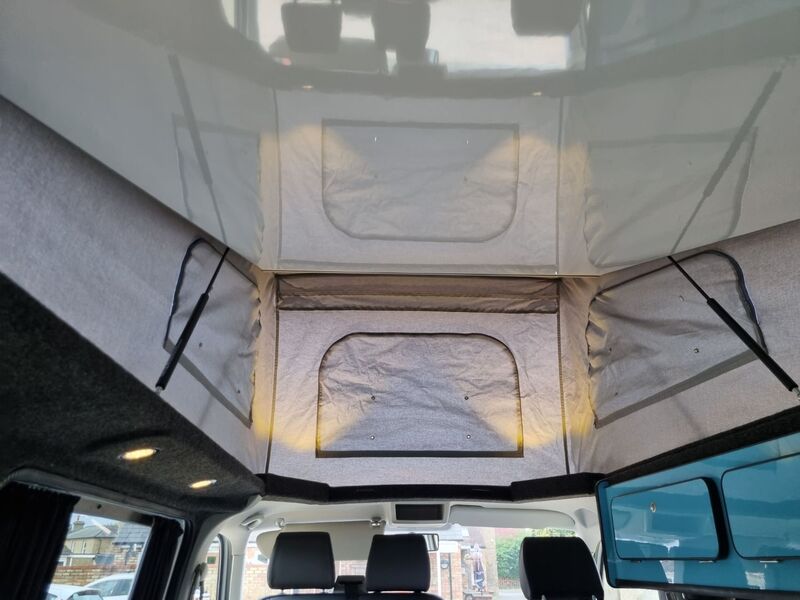 VOLKSWAGEN CAMPERVAN