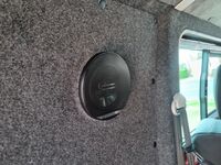 VOLKSWAGEN TRANSPORTER KOMBI