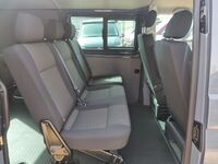 VOLKSWAGEN TRANSPORTER KOMBI