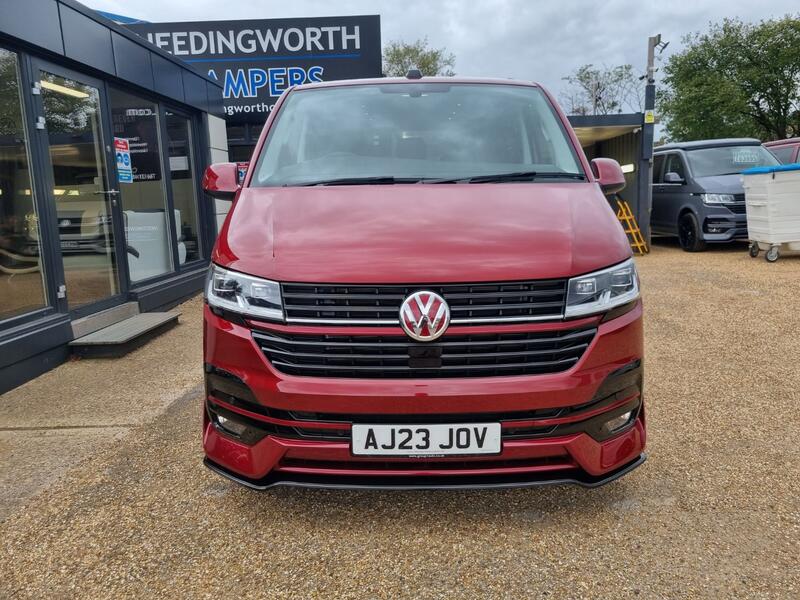 VOLKSWAGEN TRANSPORTER KOMBI